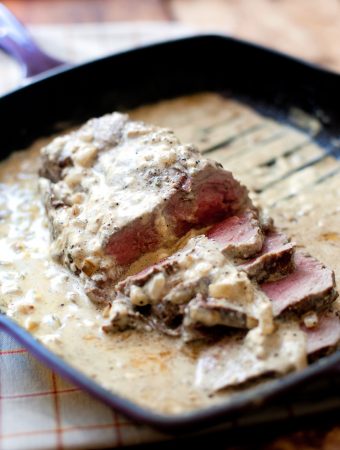 Fillet with blue cheese sauce