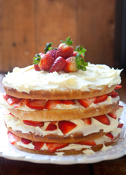Strawberries-and-Cream-Cake-layers