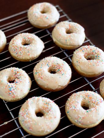baked vanilla doughnuts