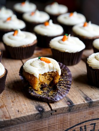 Easy Recipes for Carrot Cupcakes and Cream Cheese Icing