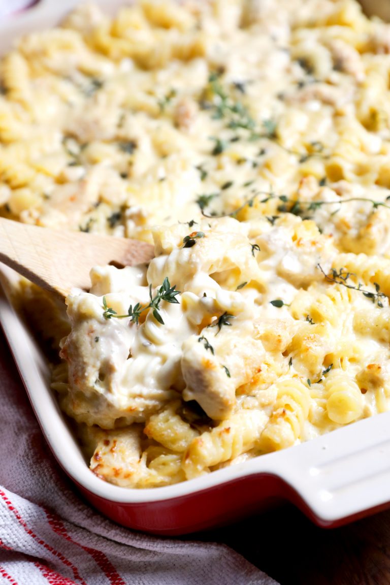 Easy Chicken Alfredo Pasta Bake Just Easy Recipes